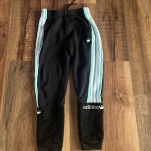 Girls adidas size medium joggers